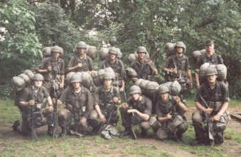 gruppe1.jpg (308868 Byte)