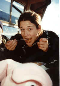 Julia_Essen.jpg (54749 Byte)